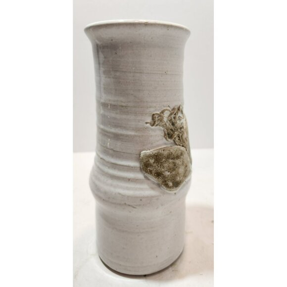 Harrodsburg Pottery Vase Tumbler White with Green Design 8" Tall by 4" Wide - Picture 8 of 12